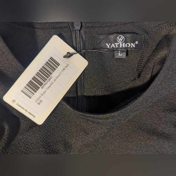 Yathon Ruffle Dress - Picture 10 of 12